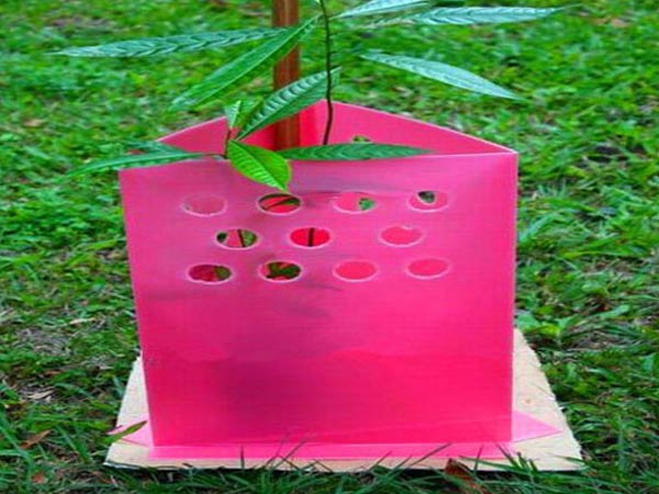 塑胶中空板树桩保护架